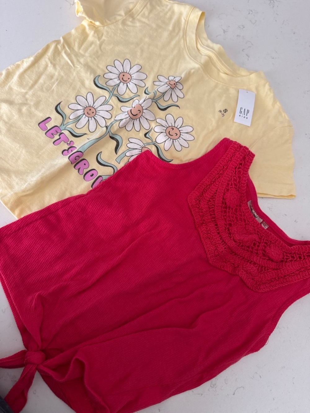 Willow Red Crochet Yoke Tank with Yellow Graphic Tee Set Pink Set of 2 New Gap S
